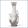 hiLLADROjNo.7053wHeron's Realm Vase I@iRe-Deco)x